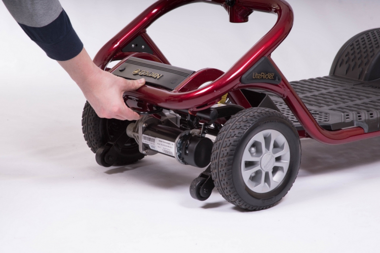 Photo of the LiteRider handle lift off.